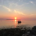 Sun& Relax- Tinyhouse